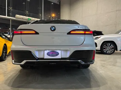 2023 BMW 7 Series 740i