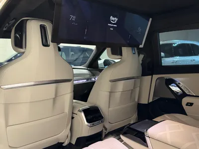 2023 BMW 7 Series 740i