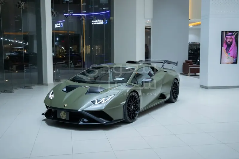 2022 Lamborghini Huracán STO