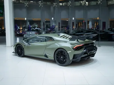 2022 Lamborghini Huracán STO