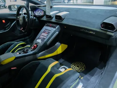 2022 Lamborghini Huracán STO