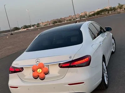 2021 Mercedes-Benz E 200