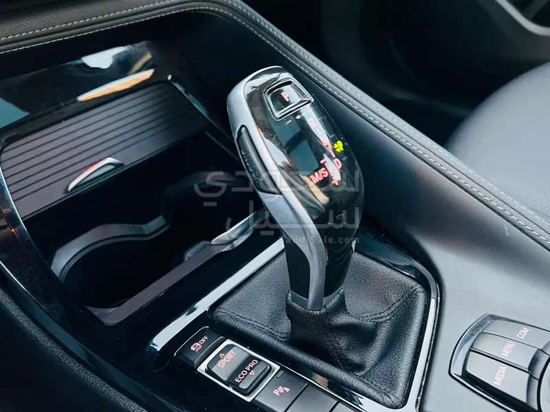 2023 BMW X Series 2
