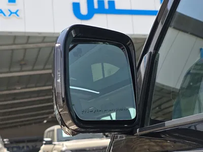 2025 لاند روفر ديفيندر 110
