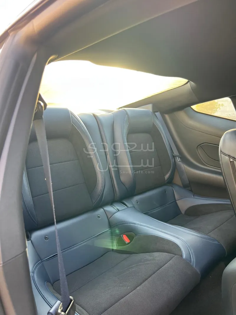 2024 فورد موستانغ دارك هورس