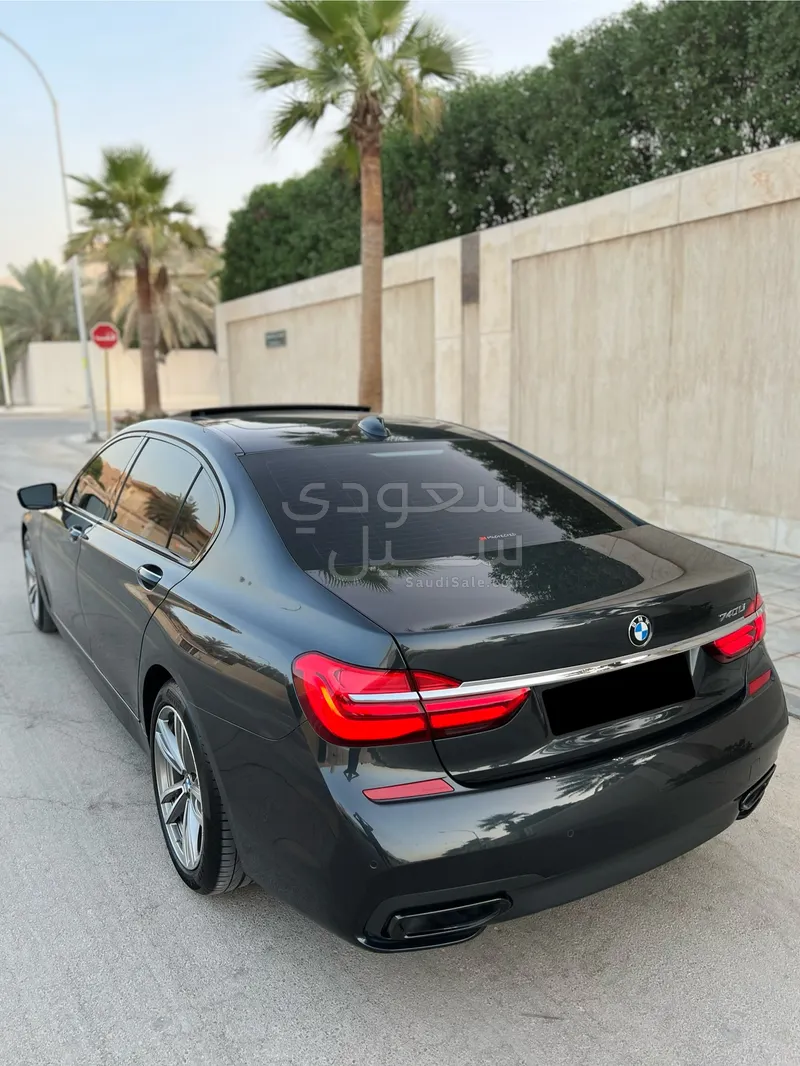 2016 بي ام دبليو الفئة السابعة 740 إل أي