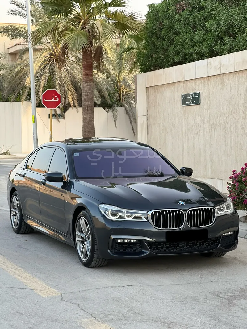 2016 بي ام دبليو الفئة السابعة 740 إل أي