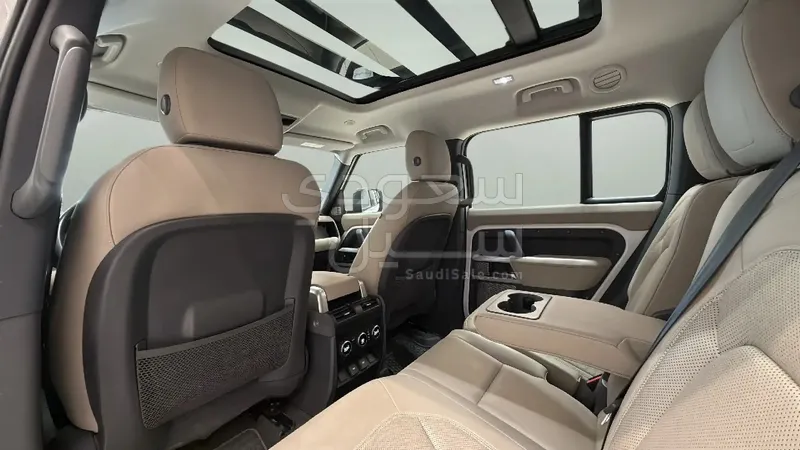 2023 Land Rover Defender 130