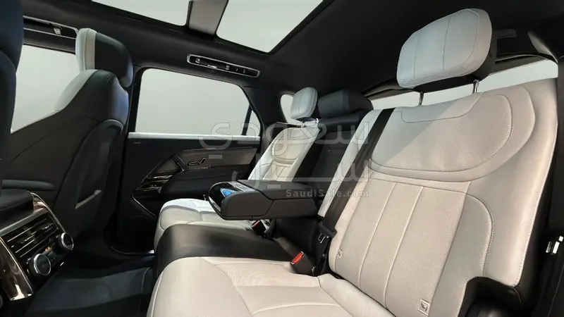 2024 Land Rover Range Rover Sport HSE