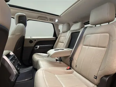 2020 Land Rover Range Rover Sport SE