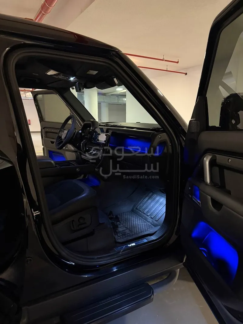 2024 Land Rover Defender X 110