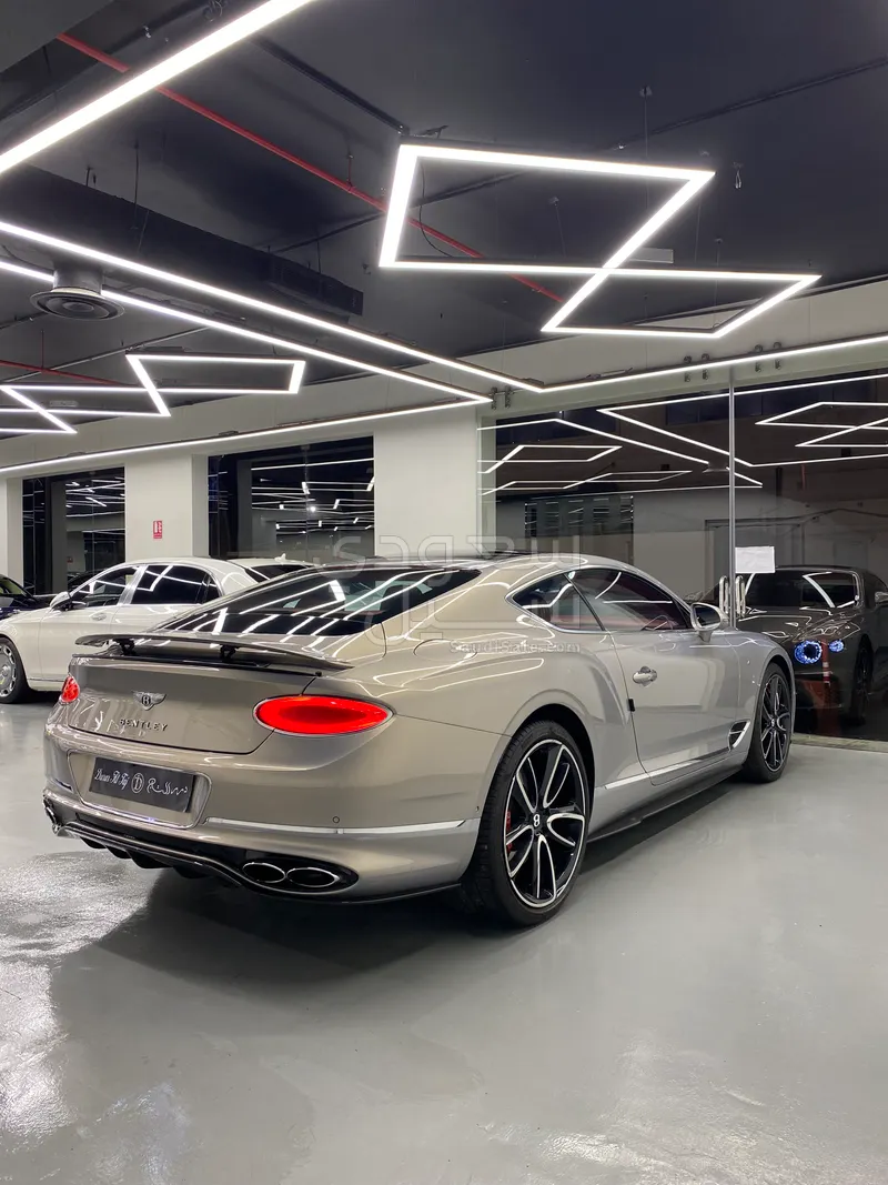 2022 Bentley Continental GT