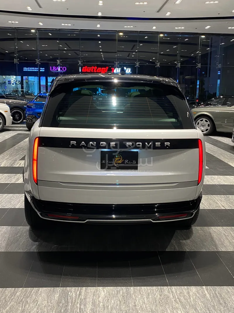 2025 Land Rover Range Rover Autobiography