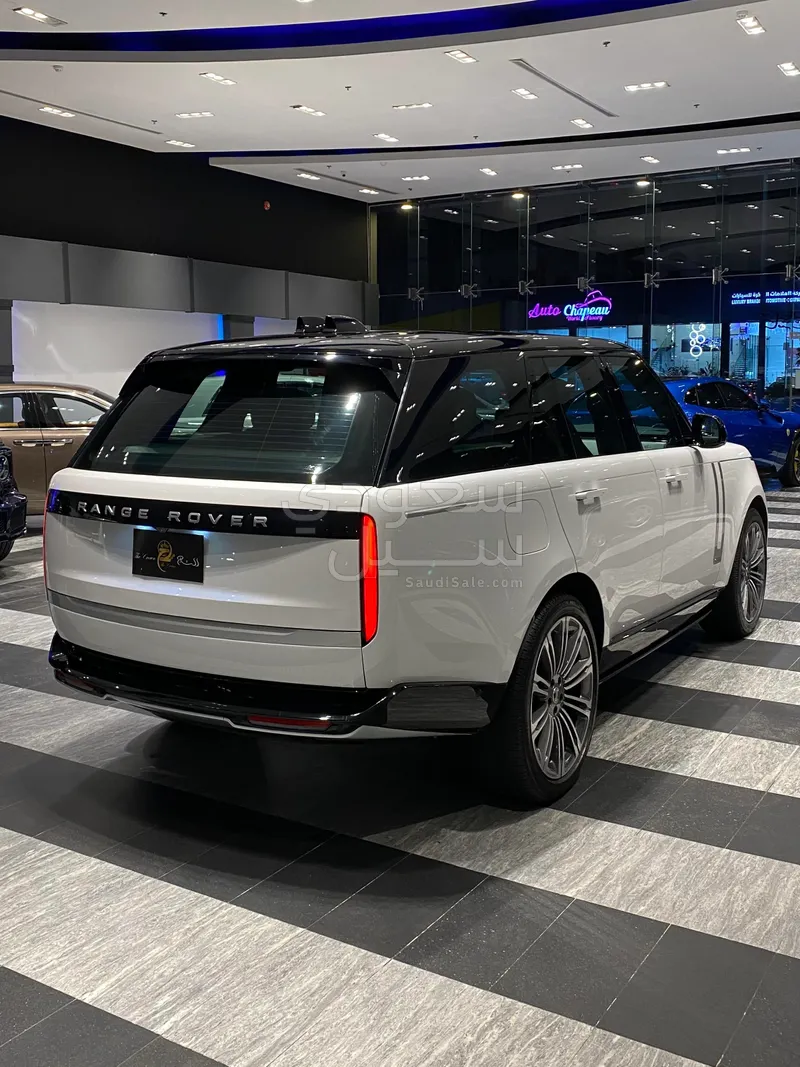 2025 Land Rover Range Rover Autobiography