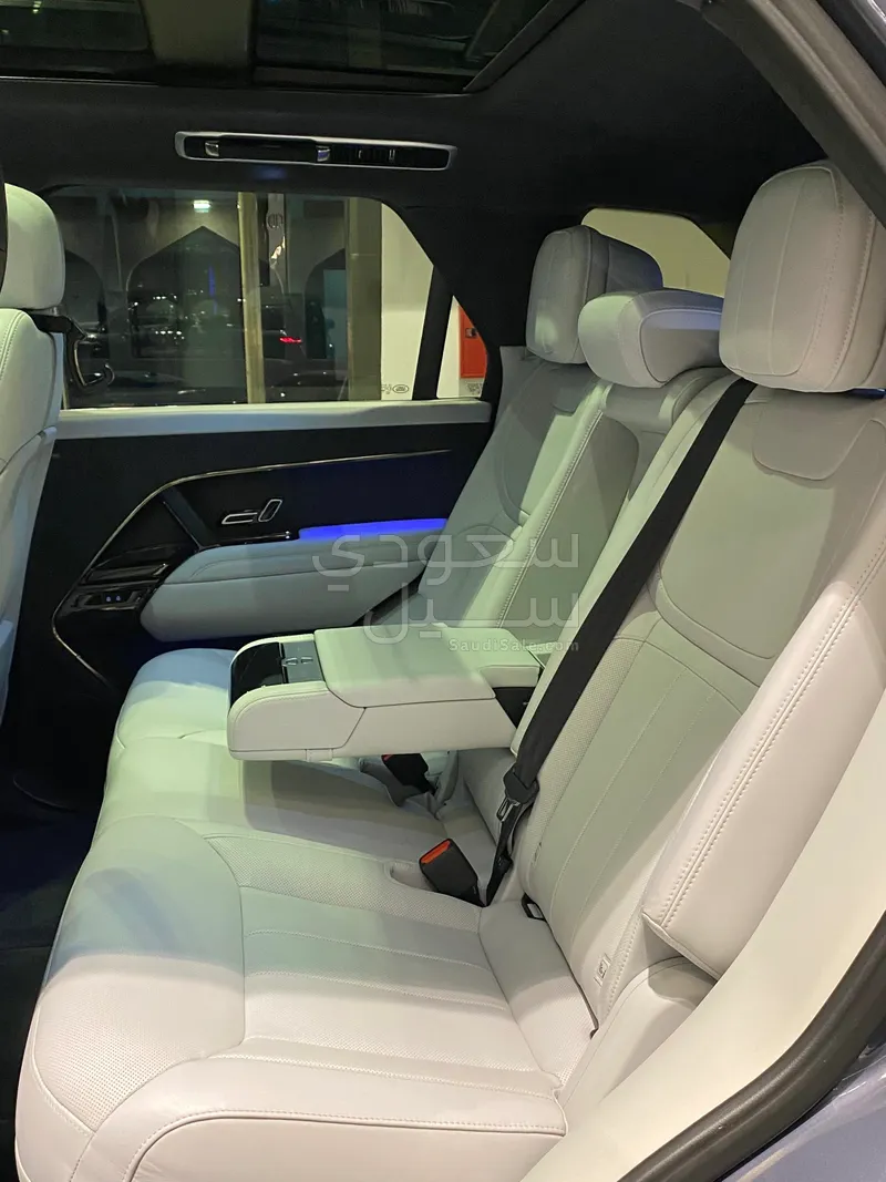 2023 Land Rover Range Rover Sport SE