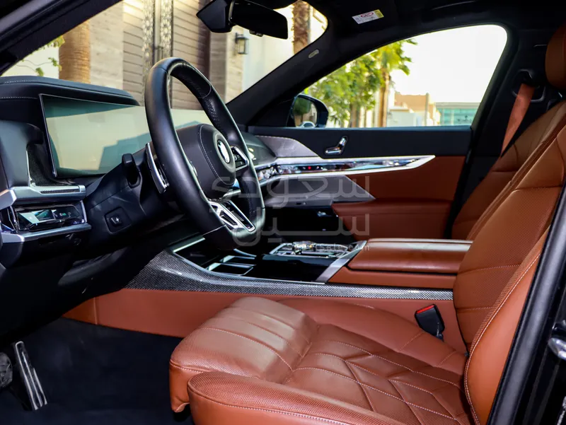 2024 BMW 7 Series 735i