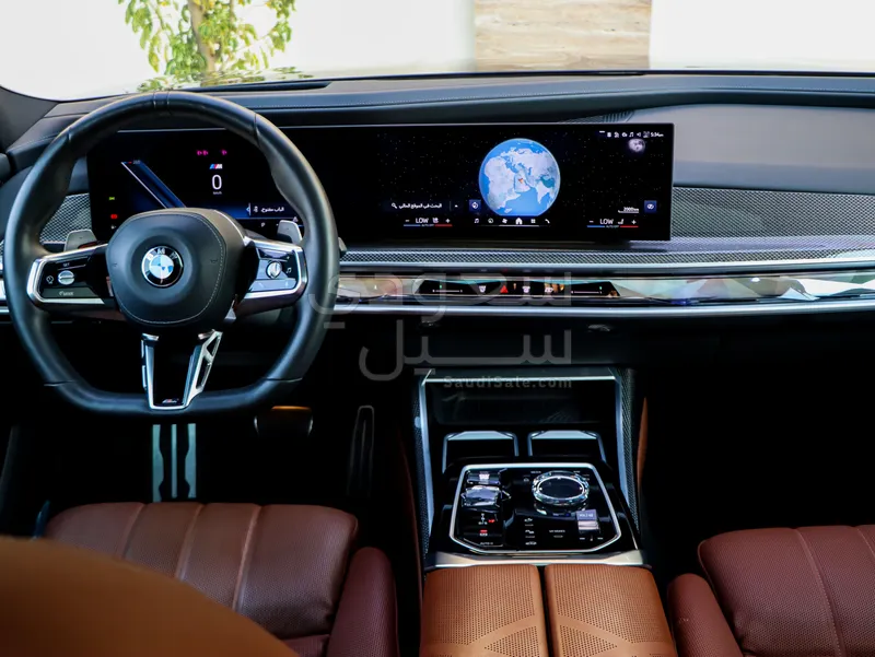 2024 BMW 7 Series 735i