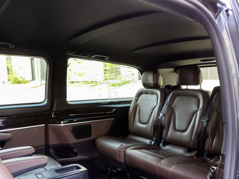 2020 Mercedes-Benz V 250