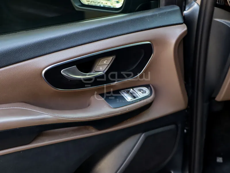 2020 Mercedes-Benz V 250