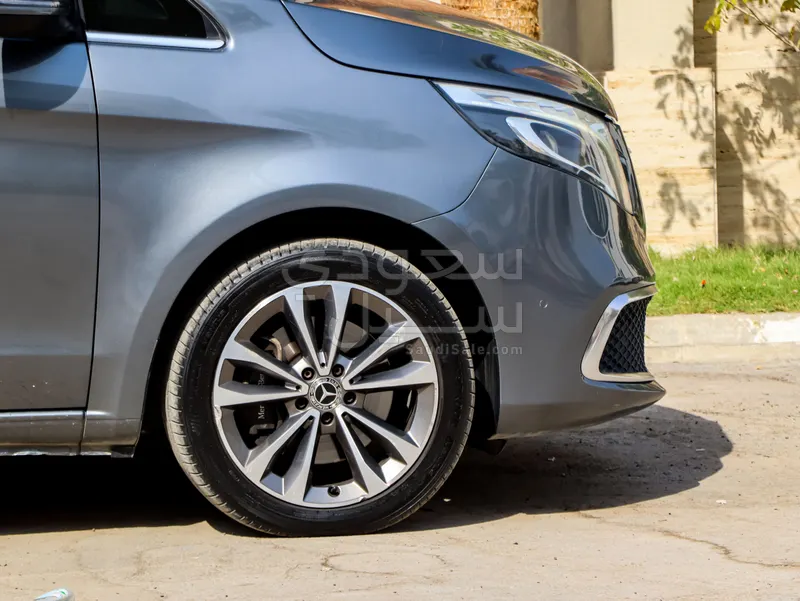 2020 Mercedes-Benz V 250
