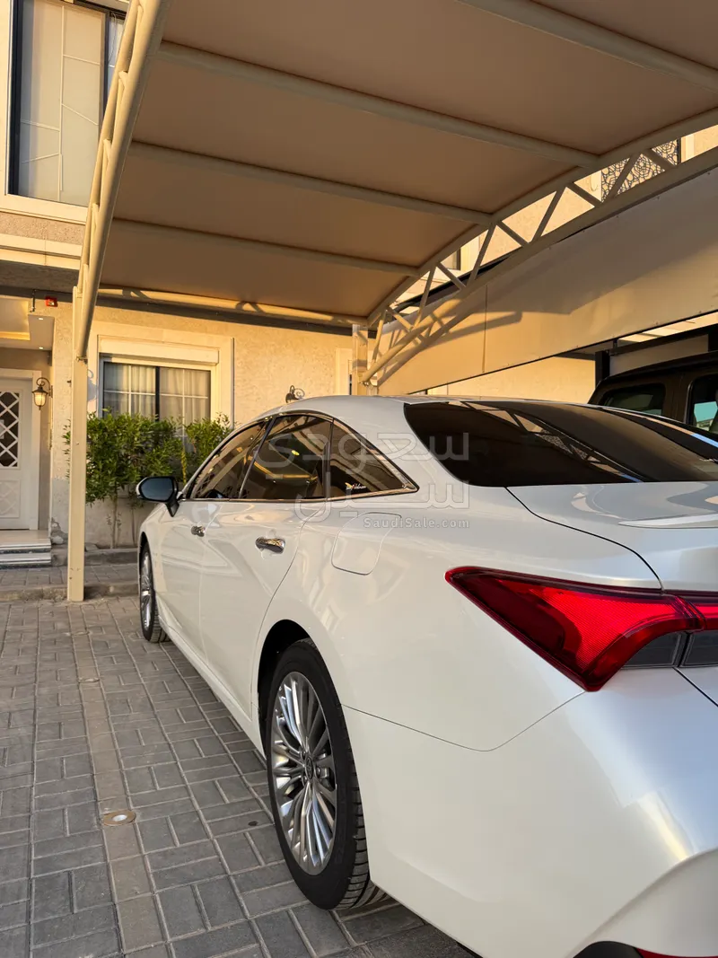 2021 Toyota Avalon Limited