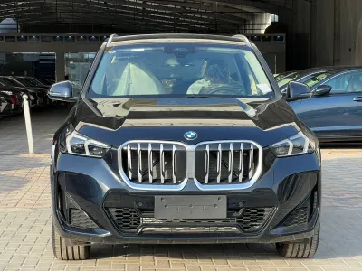 2025 BMW X Series 1