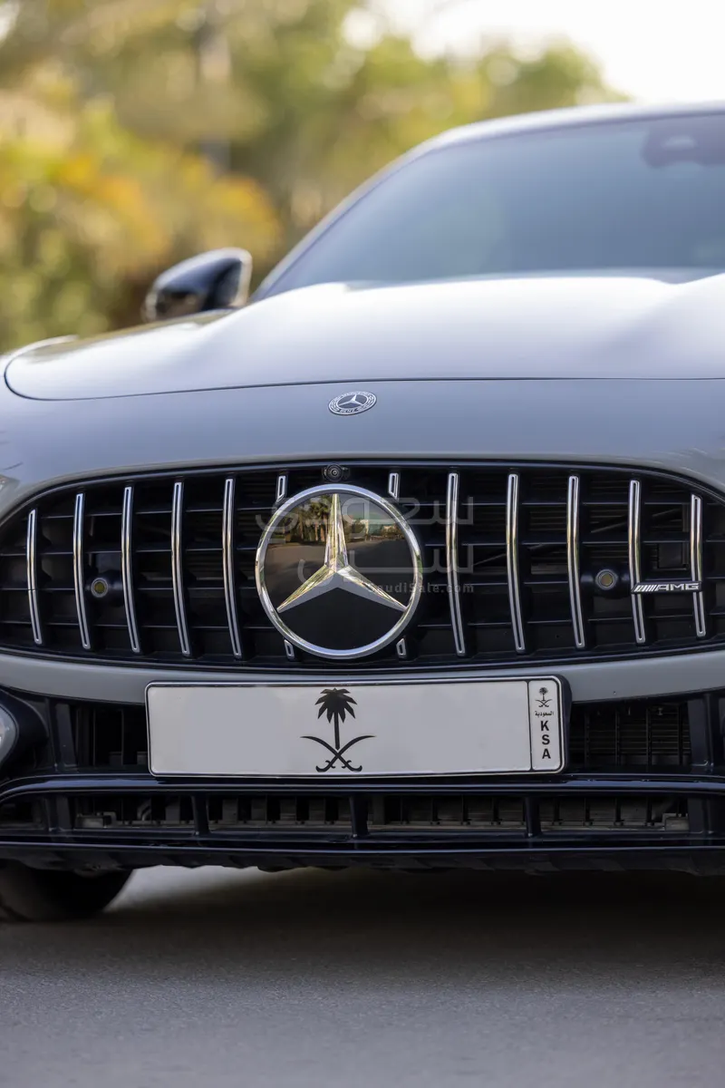 2022 Mercedes-Benz SL 63 AMG