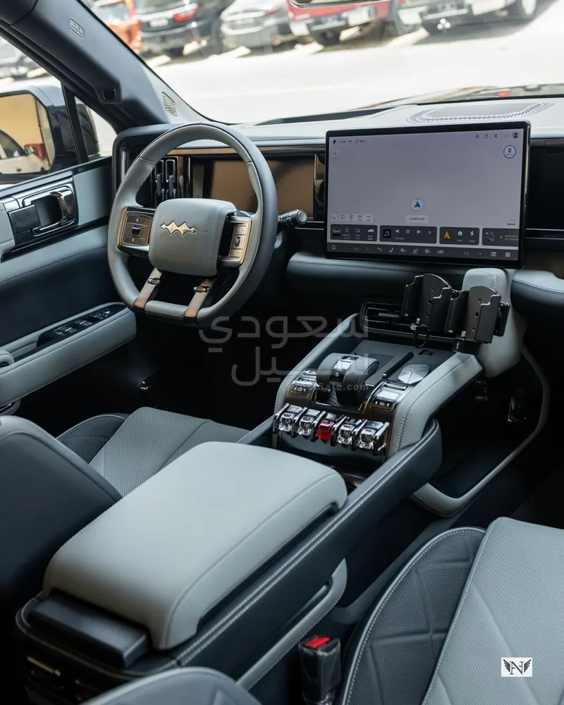 2025 BYD Leopard 5