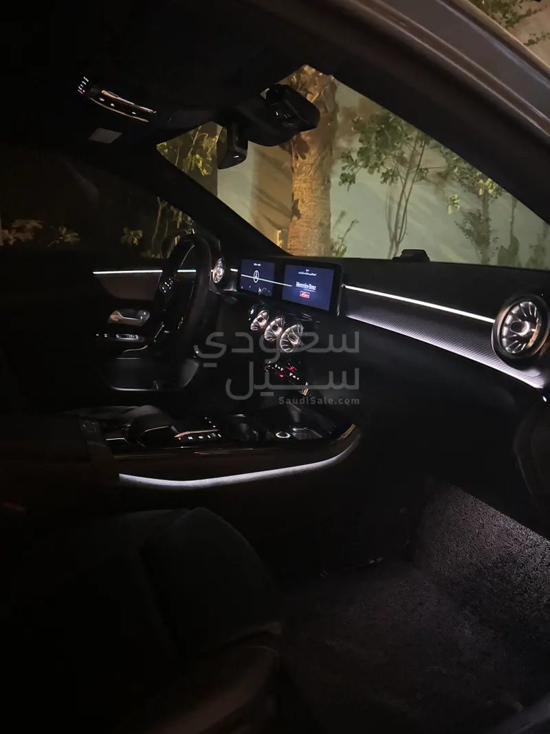2020 Mercedes-Benz A 220