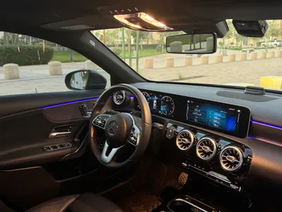 2020 Mercedes-Benz A 220