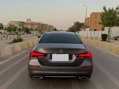 2020 Mercedes-Benz A 220