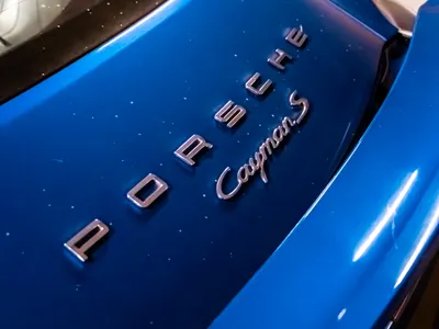 2016 بورش كايمان اس