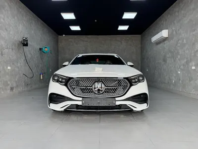 2025 Mercedes-Benz E 300