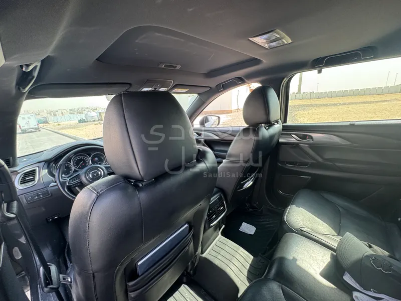 2019 Mazda CX 9 Signature