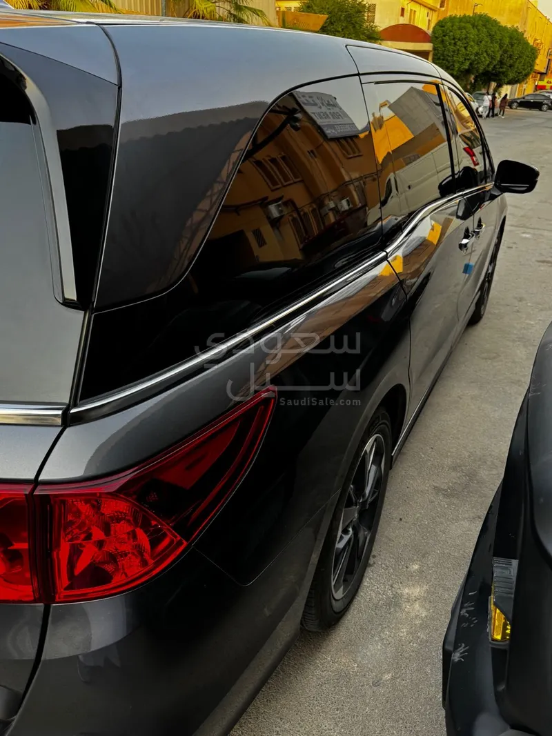 2023 Honda Odyssey Touring