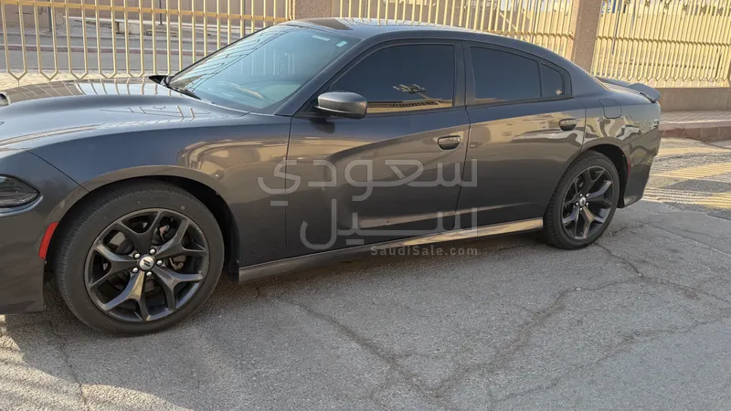 2019 دودج تشارجر جي تي