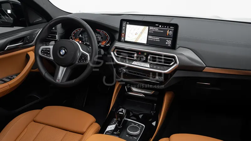 2025 BMW X Series 4 30i