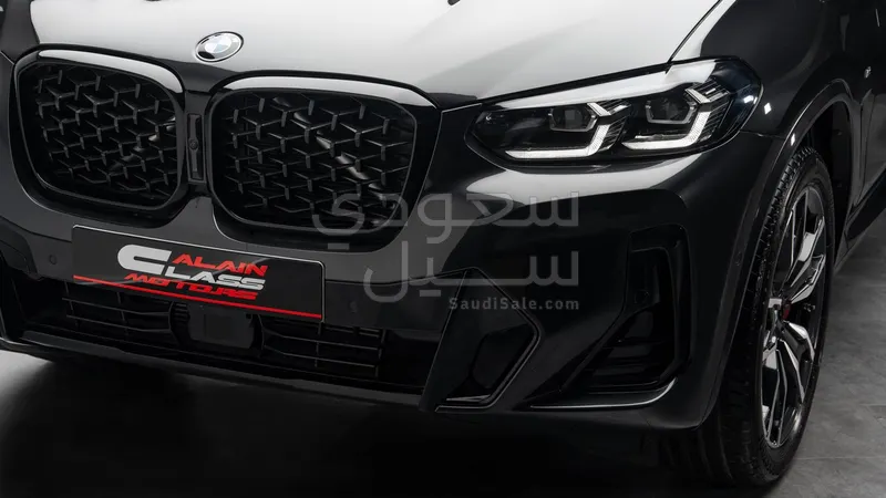 2025 BMW X Series 4 30i