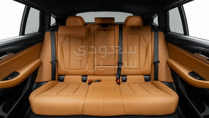 2025 BMW X Series 4 30i