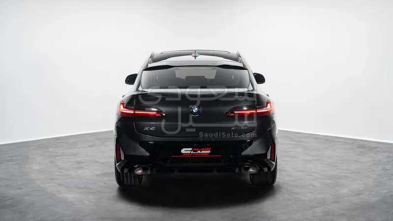 2025 BMW X Series 4 30i