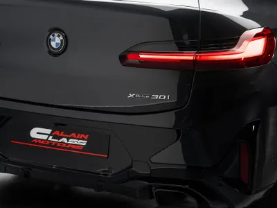 2025 BMW X Series 4 30i