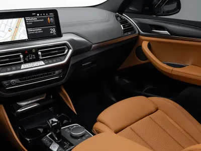 2025 BMW X Series 4 30i