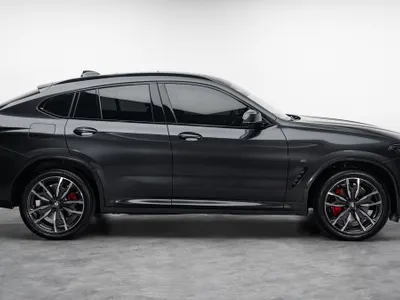 2025 BMW X Series 4 30i