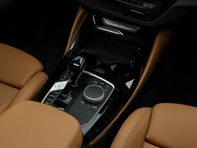 2025 BMW X Series 4 30i