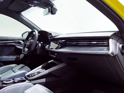 2023 اودي اي 3 30 تي اف اس اي