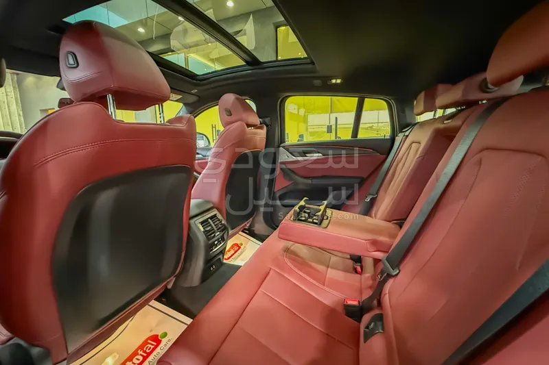 2025 بي ام دبليو الفئة اكس 4