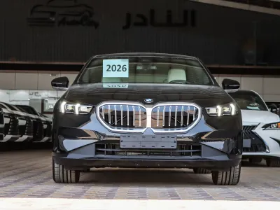 2026 بي ام دبليو الفئة الخامسة 520 أي