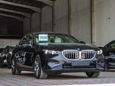 2026 بي ام دبليو الفئة الخامسة 520 أي