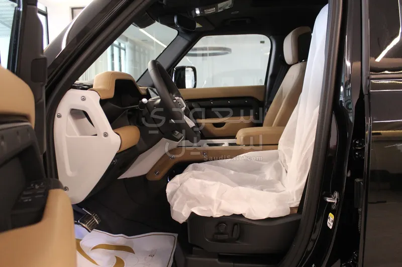 2025 Land Rover Defender 110