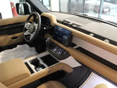2025 Land Rover Defender 110